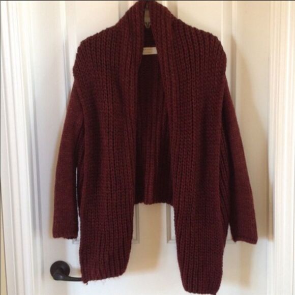 ✨Zara Knitwear Burgundy Cardigan✨ - Picture 2 of 4